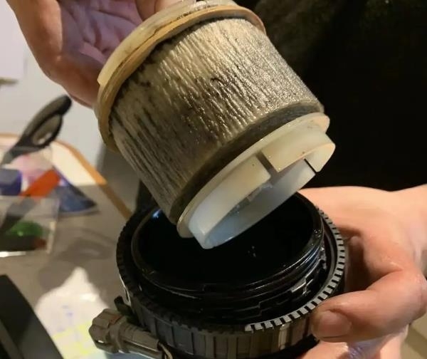 莱芜市——更换燃油滤清器